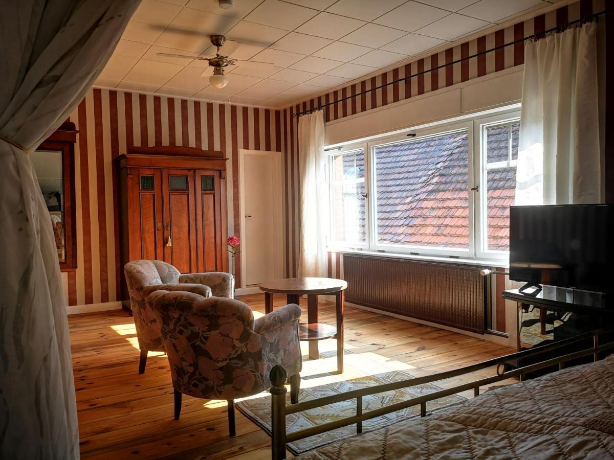 Am Lindenplatz Bed and Breakfast Crinitz Εξωτερικό φωτογραφία