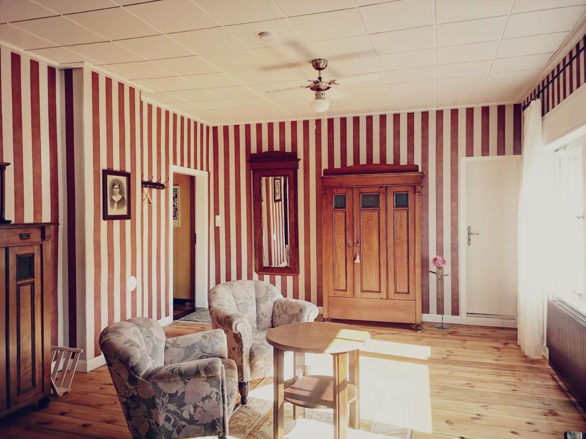Am Lindenplatz Bed and Breakfast Crinitz Εξωτερικό φωτογραφία